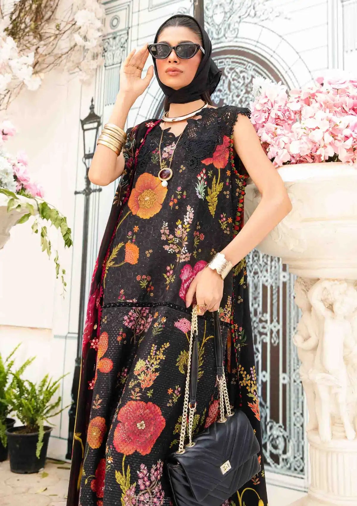 mohsin-saeed-fabrics-is-selling-online-and-in stores-Luxury-daily-wear-wedding-wear-formal-wear-in-budgeted-price-This-product-is-from-maria-b-mpints-eid-edit25-mp25-07b-is-available-on-Mohsin-saeed-fabrics-website.