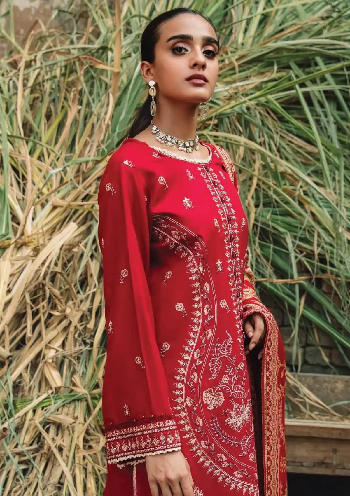 Humdum Carvaan Emb Winter'23 D-10 - Mohsin Saeed Fabrics