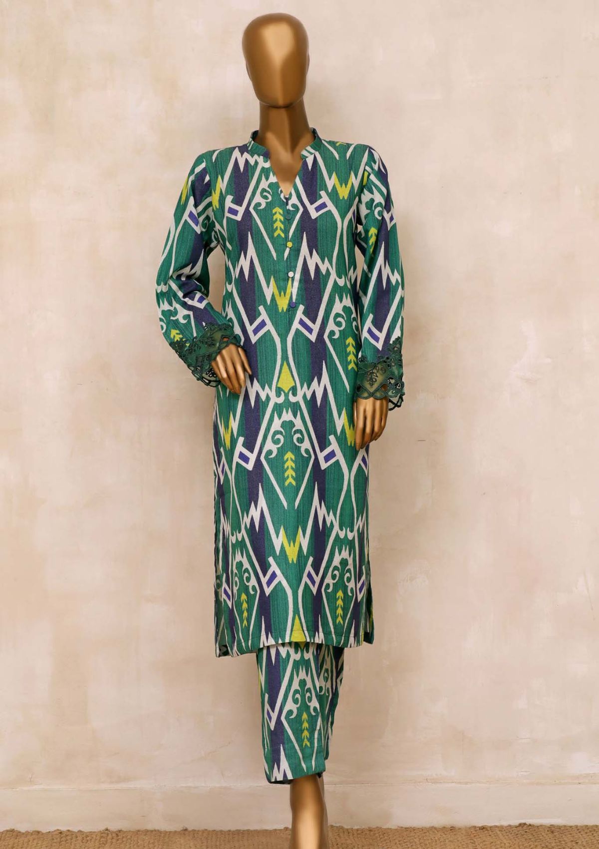 Sadabahar Winter Daily Pret 2 Pcs'23 RTW-6864 (Green) - Mohsin Saeed Fabrics
