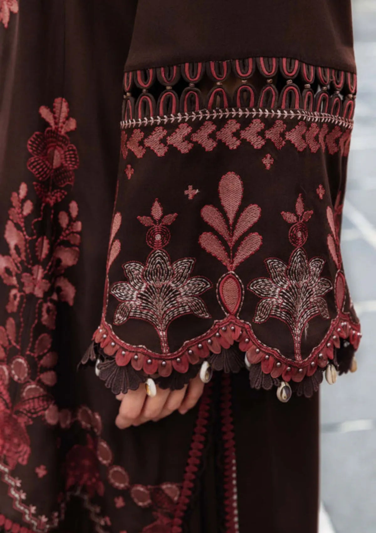 Maria.B M.Prints Winter'25 D-04A