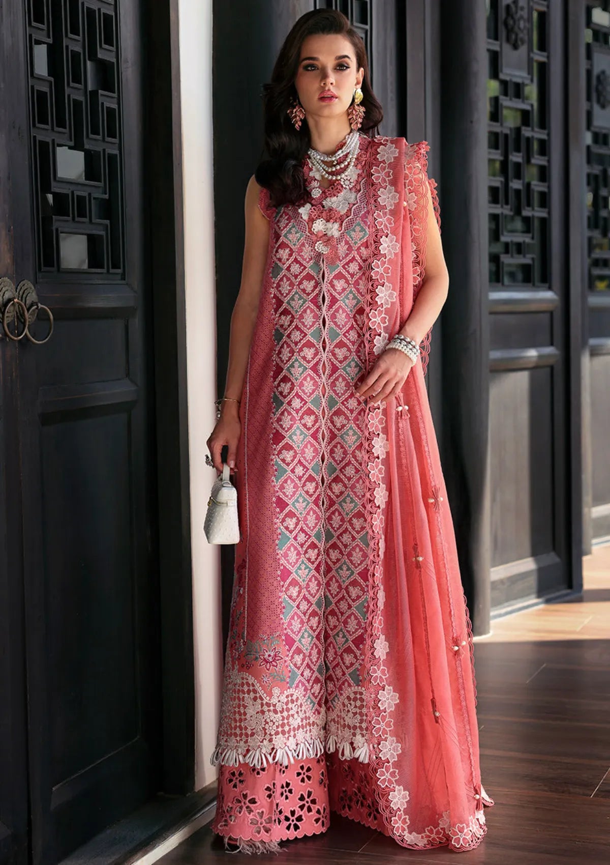 mohsin-saeed-fabrics-is-selling-online-and-in stores-Luxury-daily-wear-wedding-wear-formal-wear-in-budgeted-price.This-product-is-from-republic-kalani-eid-luxury-lawn25-ayra-d1-a-is-available-on-Mohsin-saeed-fabrics-website.