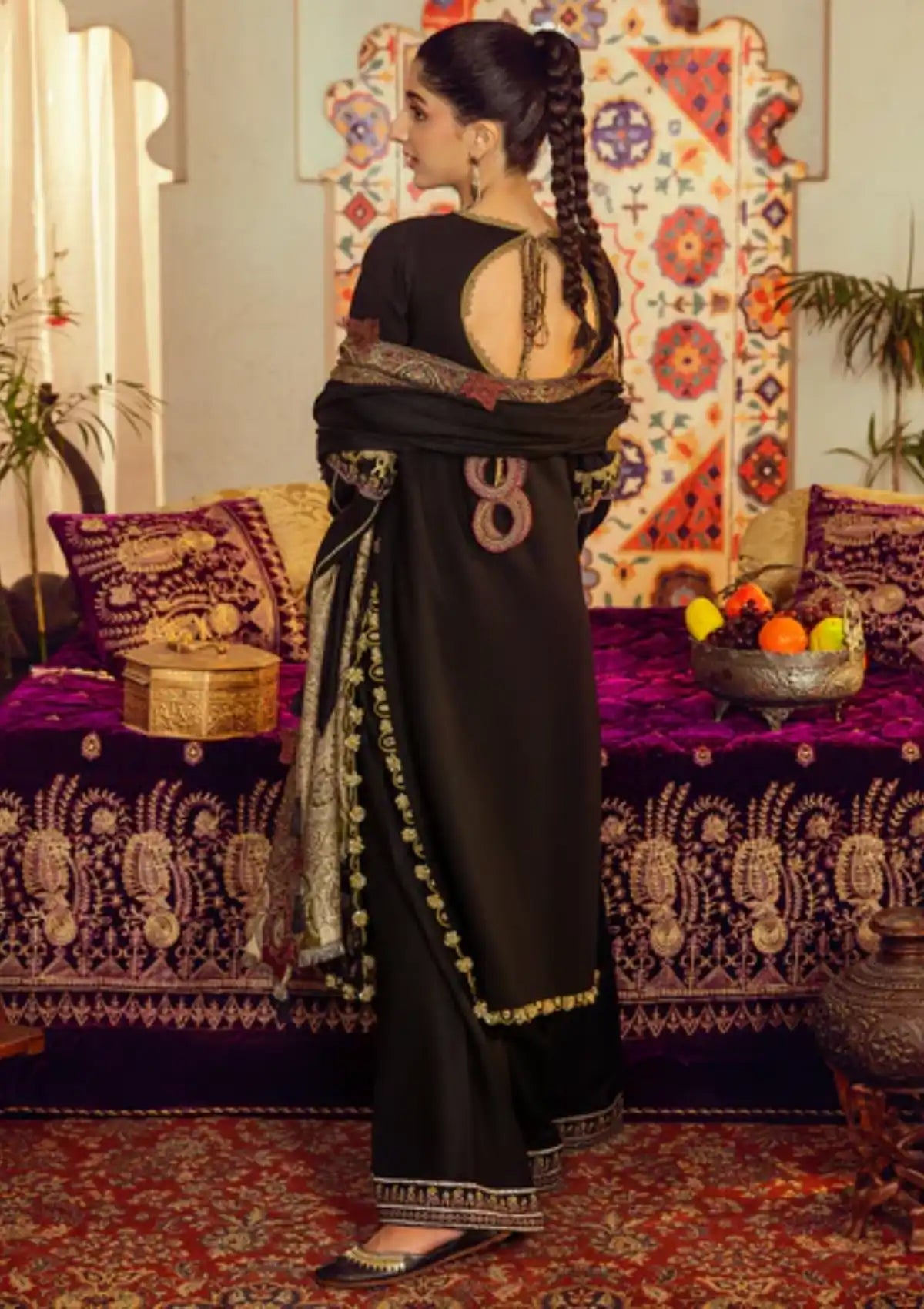 Cinq Bayaan Luxury Winter'24 D-01 AAKS