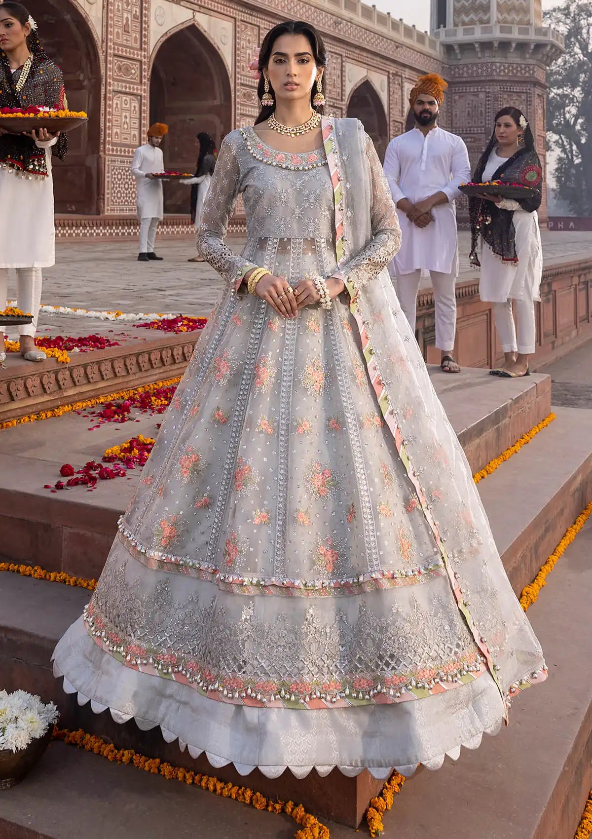 Saf-e-Awwal By Raeesa'24 D-02