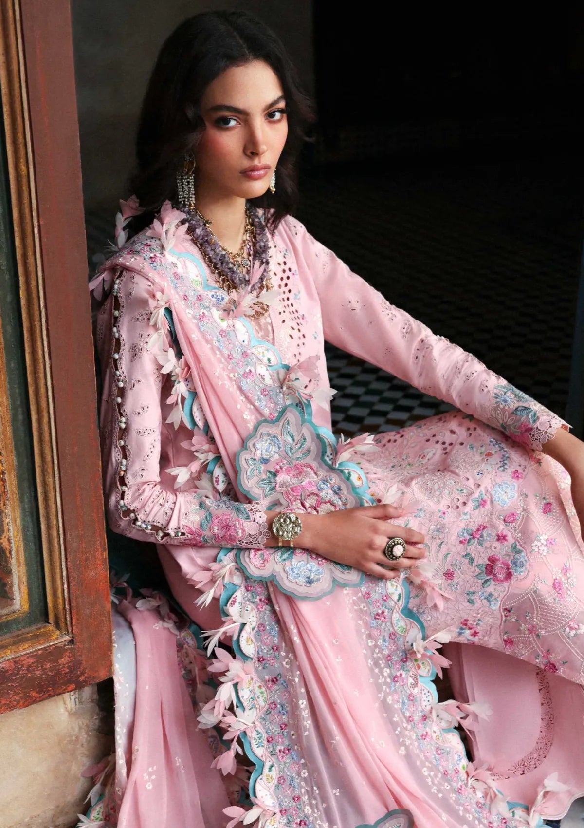 Republic Reine Eid Luxury Lawn'26 D-02A
