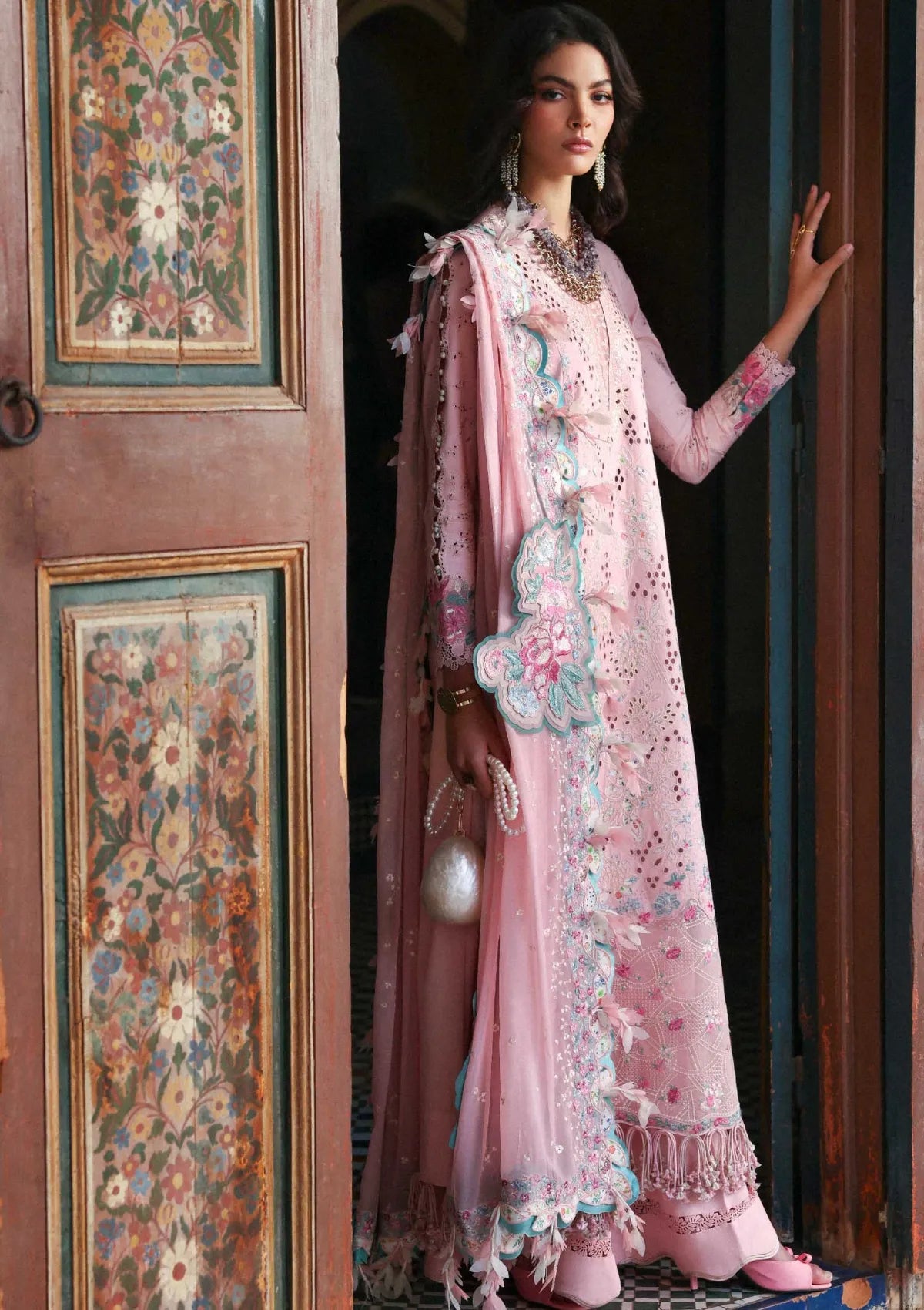 Republic Reine Eid Luxury Lawn'26 D-02A