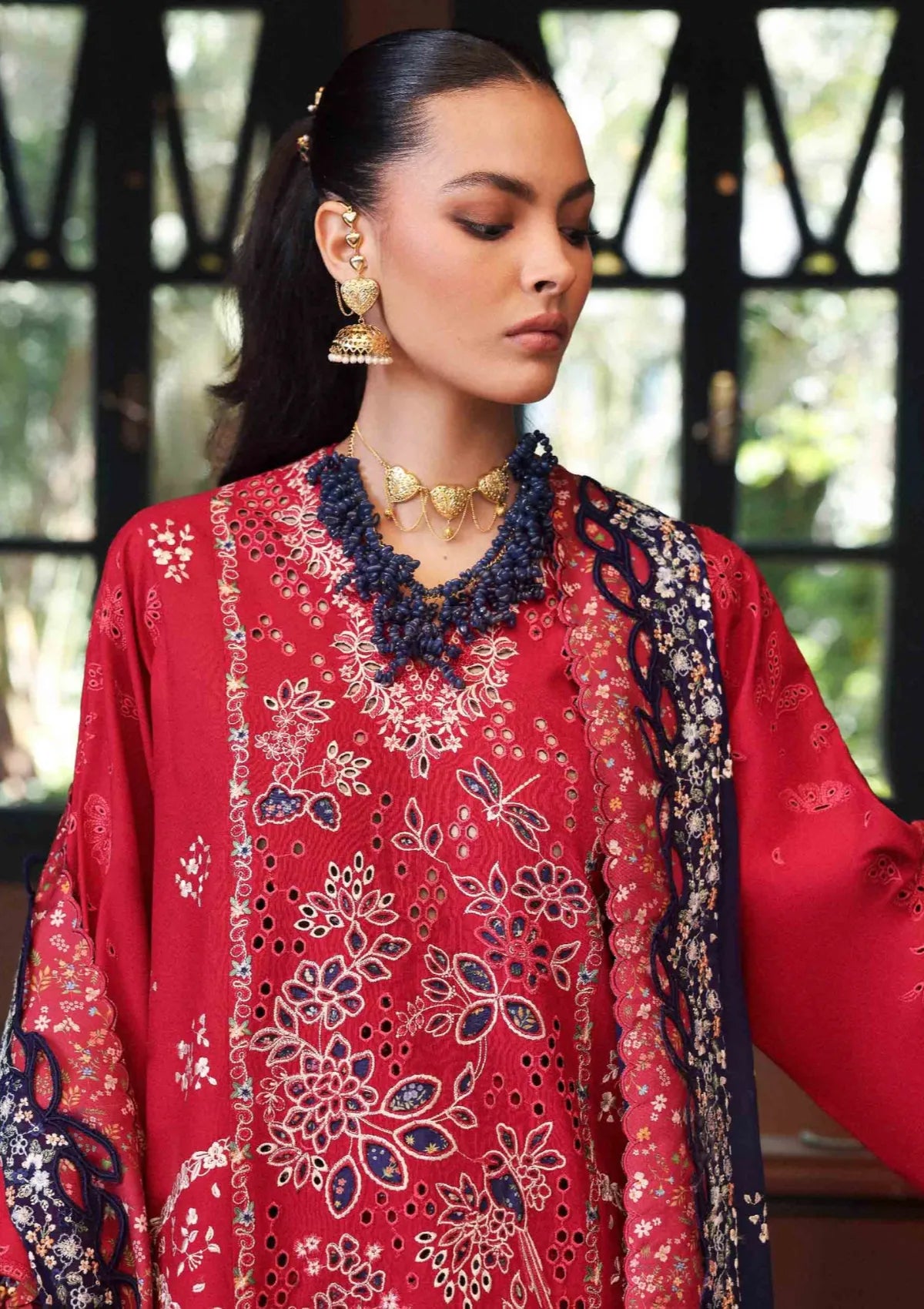 Republic Reine Eid Luxury Lawn'26 D-02B