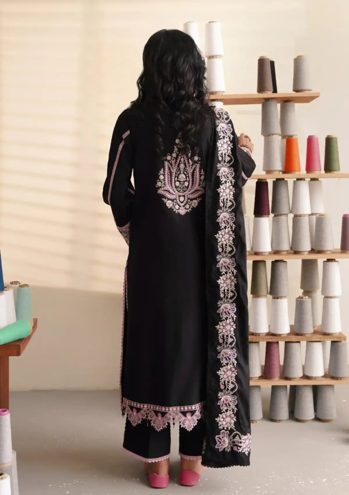 Aabyaan Miraal Emb Linen'23 AW-06 ARSH - Mohsin Saeed Fabrics