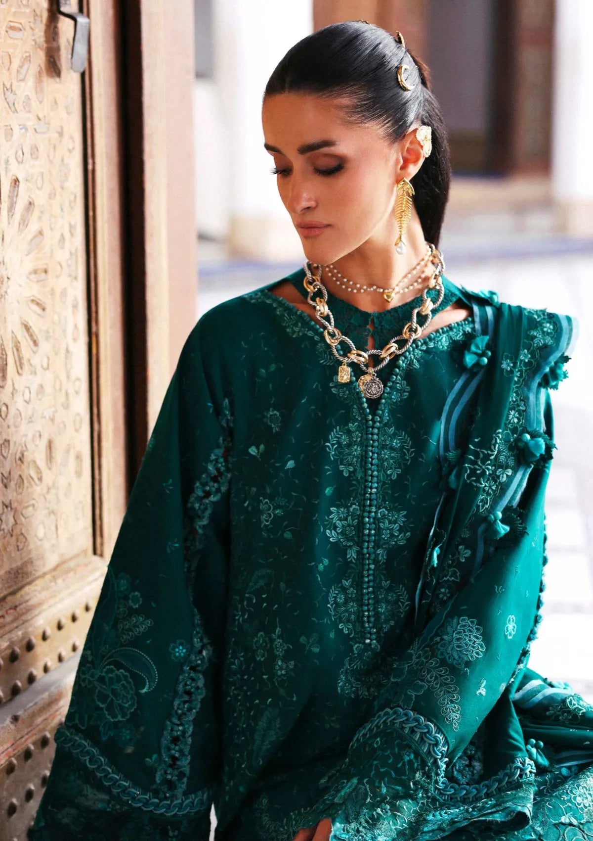 Republic Reine Eid Luxury Lawn'26 D-06A