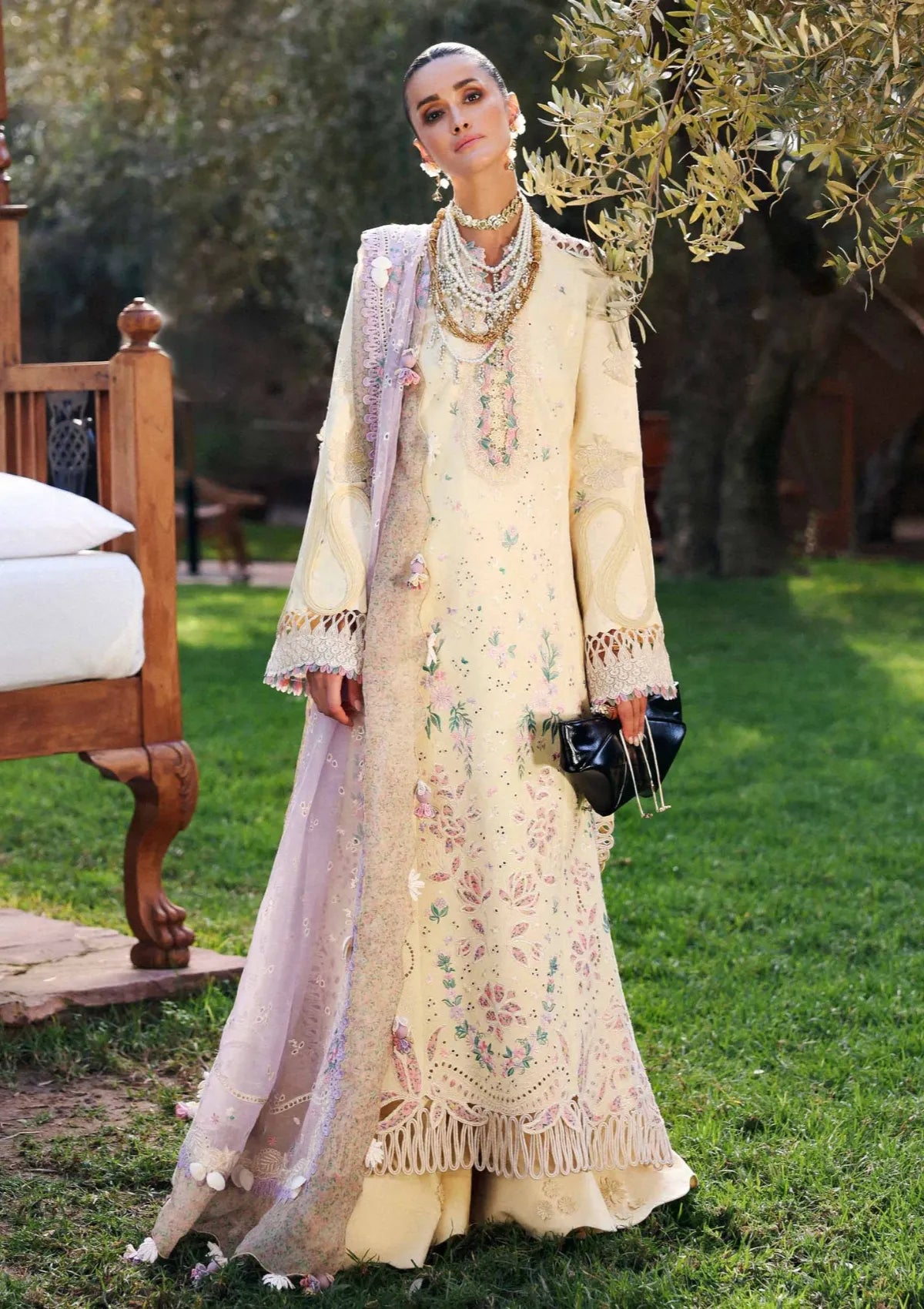 Republic Reine Eid Luxury Lawn'26 D-07B