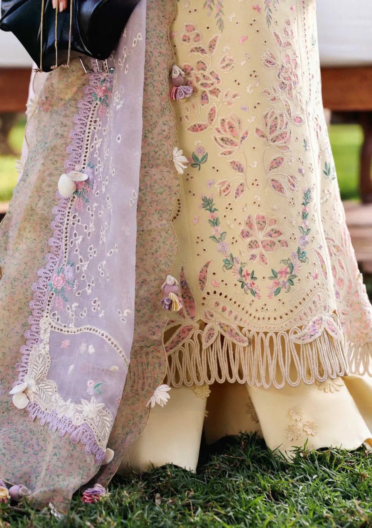 Republic Reine Eid Luxury Lawn'26 D-07B