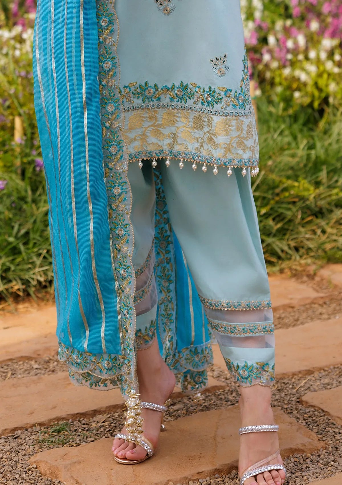 Charizma Zauq Emb Lawn'26 CZ5-02
