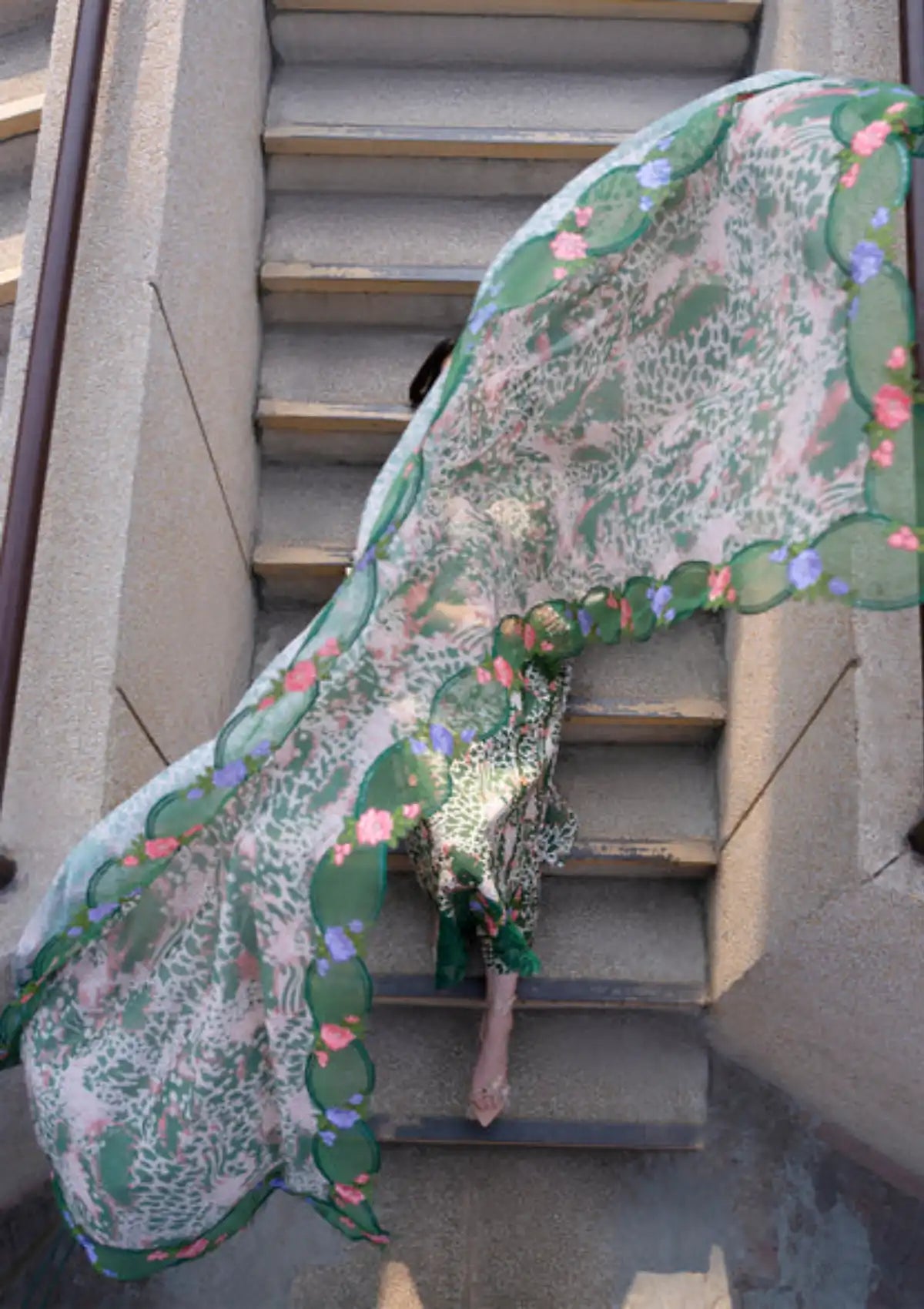 mohsin-saeed-fabrics-is-selling-online-and-in stores-Luxury-daily-wear-wedding-wear-formal-wear-in-budgeted-price-This-product-is-from-parishay-dil-e-raqsam25-dr-13-is-available-on-Mohsin-saeed-fabrics-website.