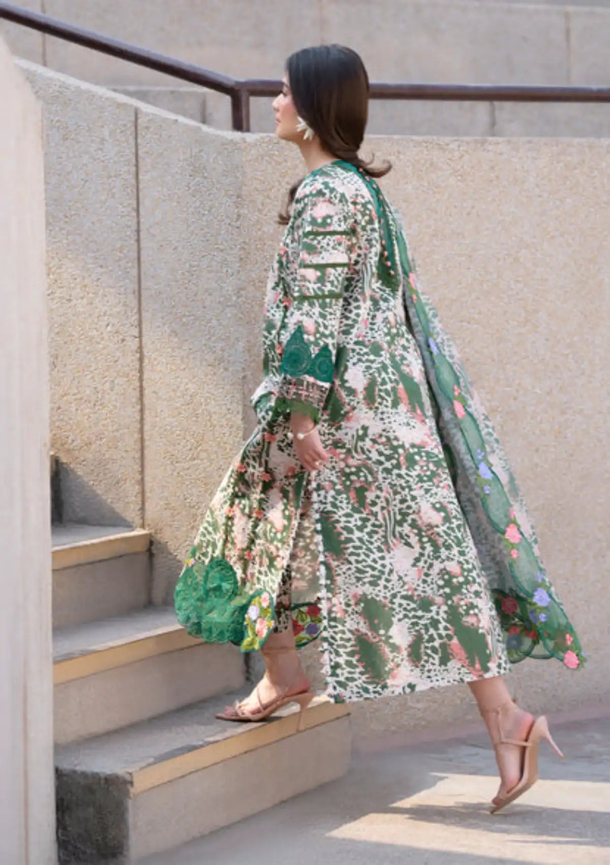 mohsin-saeed-fabrics-is-selling-online-and-in stores-Luxury-daily-wear-wedding-wear-formal-wear-in-budgeted-price-This-product-is-from-parishay-dil-e-raqsam25-dr-13-is-available-on-Mohsin-saeed-fabrics-website.