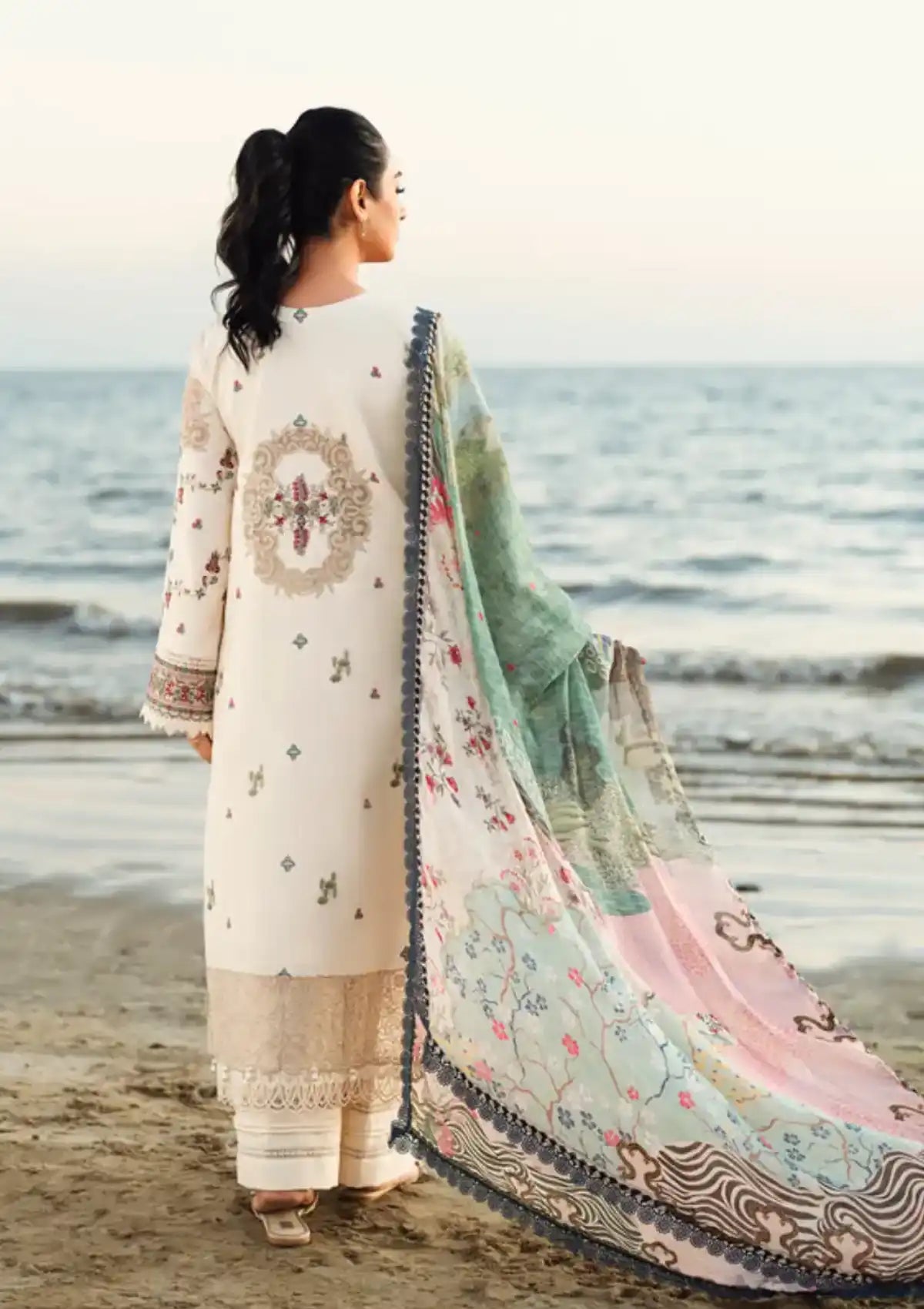 mohsin-saeed-fabrics-is-selling-online-and-in stores-Luxury-daily-wear-wedding-wear-formal-wear-in-budgeted-price-This-product-is-from-florent-luxury-lawn-eid-edit25-fl-9-is-available-on-Mohsin-saeed-fabrics-website.