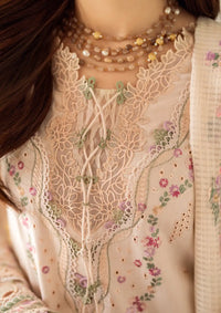 mohsin-saeed-fabrics-designer-daily-wear-formal-and-wedding-suits-within-budget-This-product-is-from-qalamkar-sahil-luxury-lawn25-fk-12-lily-is-available-on-Mohsin-saeed-fabrics-website.