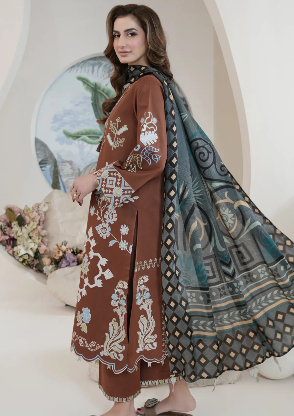 Atiya Irfan Summer Edit'26 SL-04