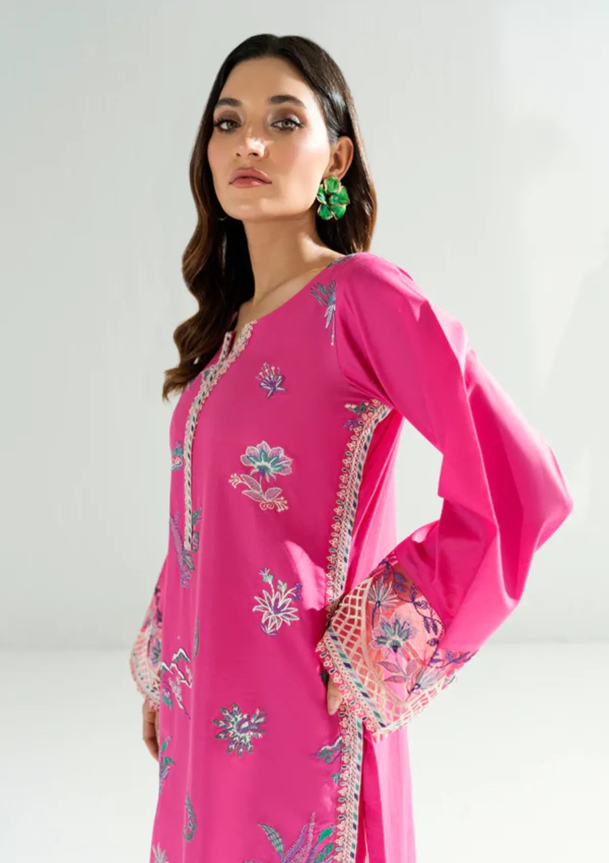 mohsin-saeed-fabrics-luxury-fashion-collection-daily-wear-wedding-and-formal-in-budget-This-product-is-from-sidra-fahad-summer-co-ord25-sf-242-is-available-on-Mohsin-saeed-fabrics-website.