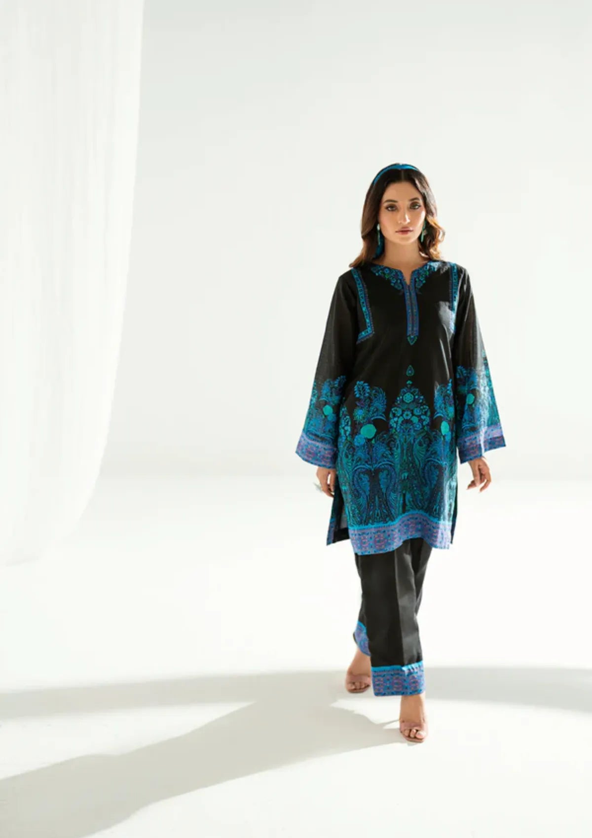 mohsin-saeed-fabrics-luxury-fashion-collection-daily-wear-wedding-and-formal-in-budget-This-product-is-from-sidra-fahad-summer-co-ord25-sf-240-is-available-on-Mohsin-saeed-fabrics-website.