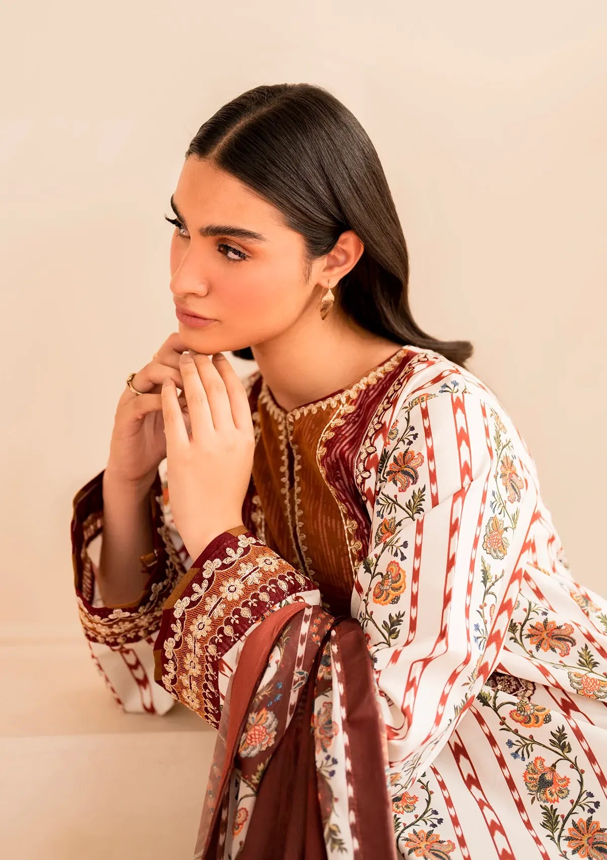 mohsin-saeed-fabrics-affordable-luxury-outfits-for-daily-formal-and-wedding-wear-This-product-is-from-xenia-summer-somewhere-lawn24-d-01-belva-is-available-on-Mohsin-saeed-fabrics-website.