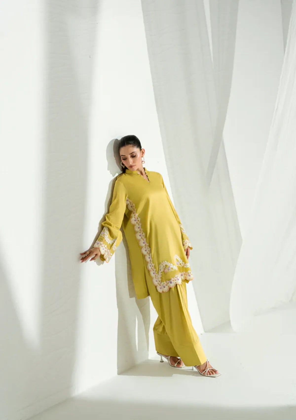 mohsin-saeed-fabrics-luxury-fashion-collection-daily-wear-wedding-and-formal-in-budget-This-product-is-from-sidra-fahad-summer-co-ord25-sf-245-is-available-on-Mohsin-saeed-fabrics-website.