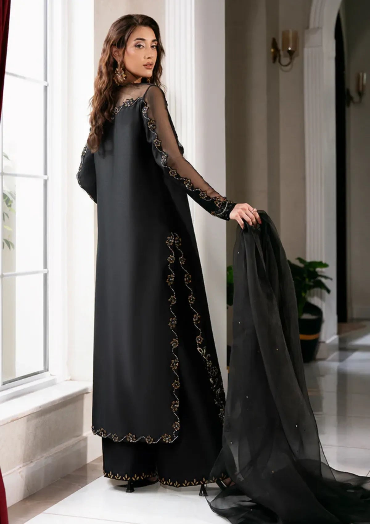 Mohid Shahzad Luxury Pret'25-Onyx - RTS