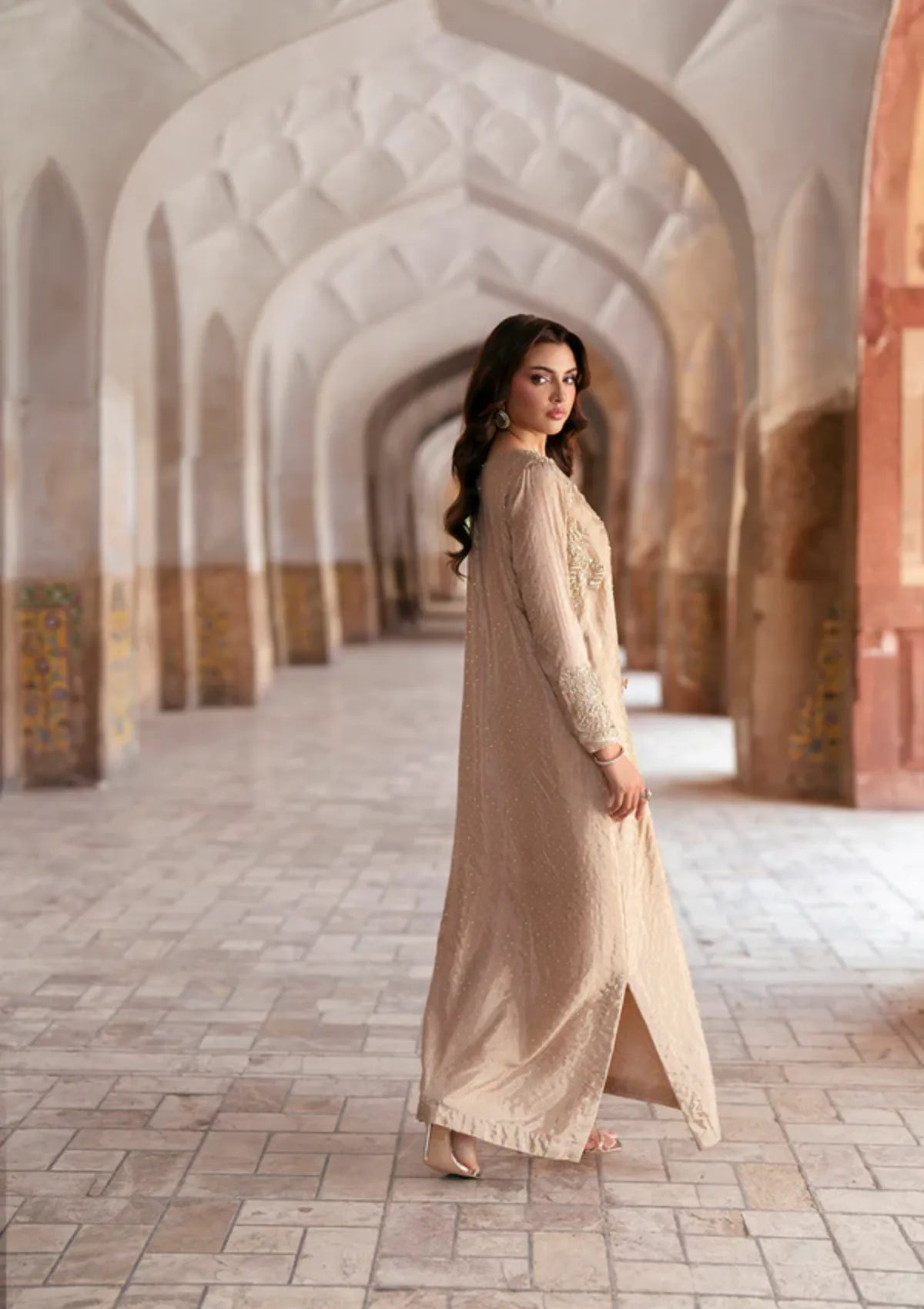 mohsin-saeed-fabrics-is-selling-online-and-in stores-Luxury-daily-wear-wedding-wear-formal-wear-in-budgeted-price-This-product-is-from-sidra-fahad-noor-e-jahan-luxury-formal25-sf-257-is-available-on-Mohsin-saeed-fabrics-website.