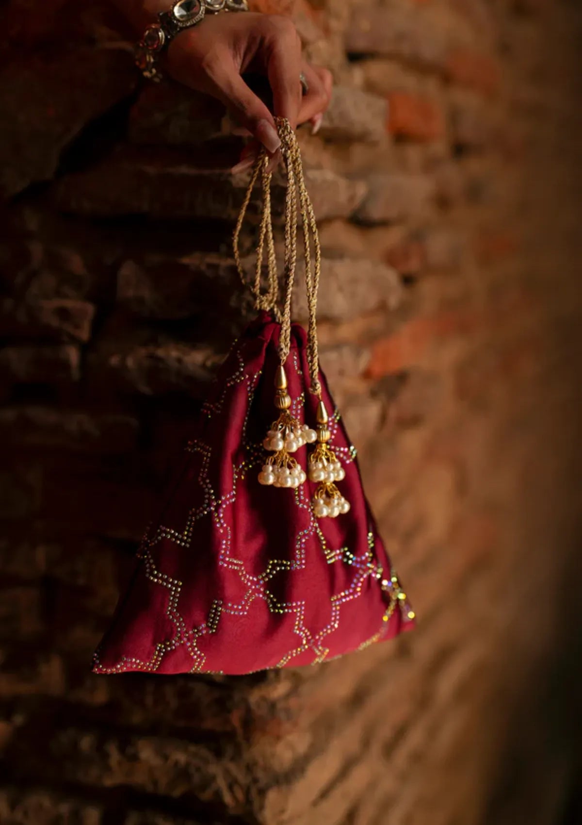 mohsin-saeed-fabrics-is-selling-online-and-in stores-Luxury-daily-wear-wedding-wear-formal-wear-in-budgeted-price-This-product-is-from-sidra-fahad-noor-e-jahan-luxury-formal25-sf-260-is-available-on-Mohsin-saeed-fabrics-website.