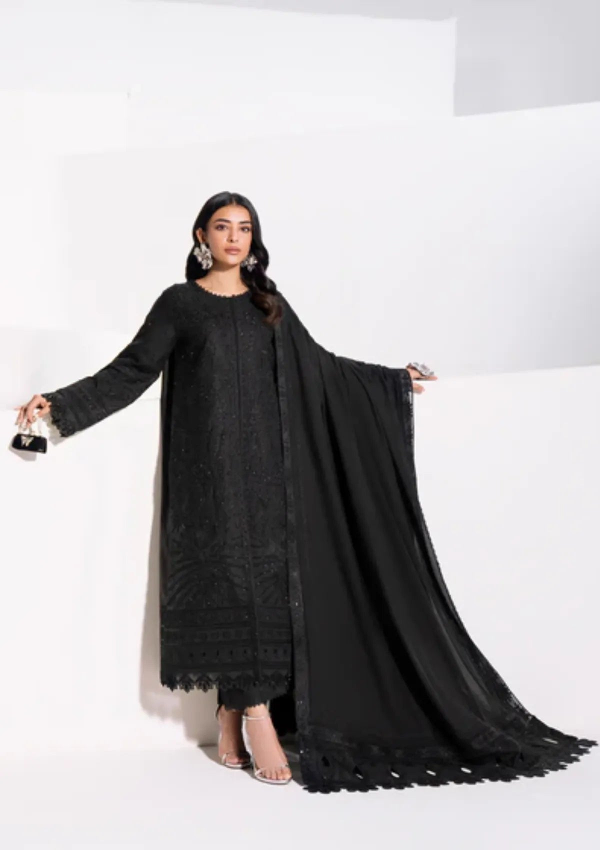 mohsin-saeed-fabrics-designer-daily-wear-formal-and-wedding-suits-within-budget-This-product-is-from-zarizaa-alpha-black-luxury-lawn25-d-01-phantom-is-available-on-Mohsin-saeed-fabrics-website.