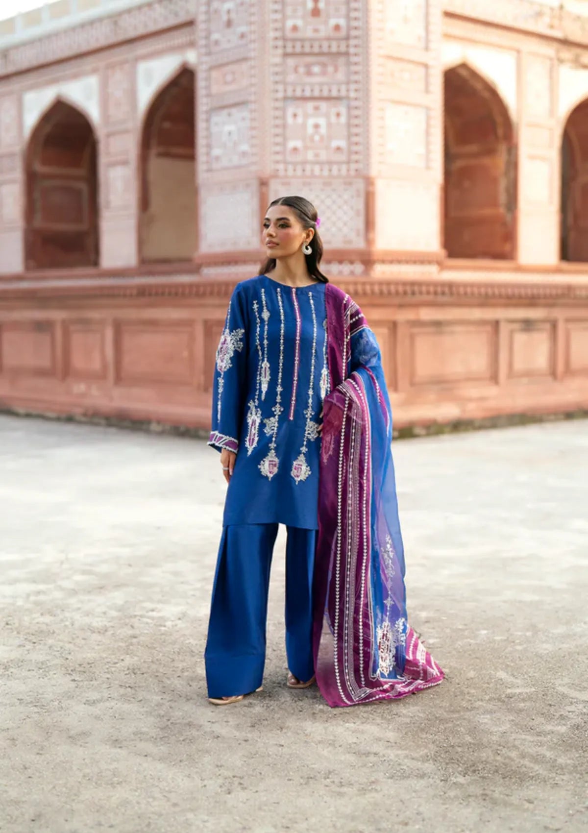 mohsin-saeed-fabrics-is-selling-online-and-in stores-Luxury-daily-wear-wedding-wear-formal-wear-in-budgeted-price-This-product-is-from-sidra-fahad-noor-e-jahan-luxury-formal25-sf-266-is-available-on-Mohsin-saeed-fabrics-website.