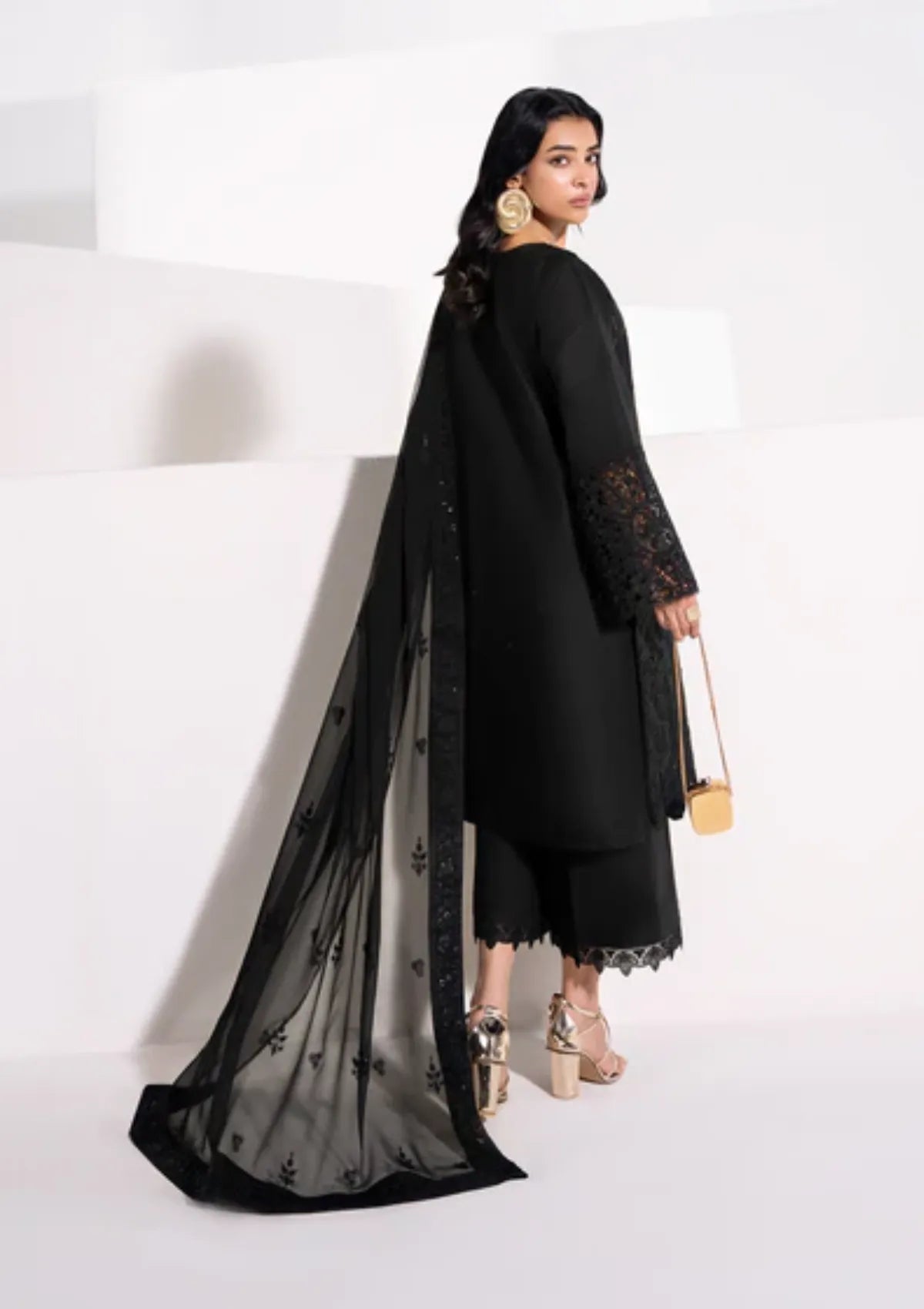 mohsin-saeed-fabrics-designer-daily-wear-formal-and-wedding-suits-within-budget-This-product-is-from-zarizaa-alpha-black-luxury-lawn25-d-02-sombre-is-available-on-Mohsin-saeed-fabrics-website.