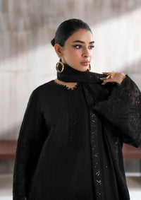 mohsin-saeed-fabrics-designer-daily-wear-formal-and-wedding-suits-within-budget-This-product-is-from-zarizaa-alpha-black-luxury-lawn25-d-03-daara-is-available-on-Mohsin-saeed-fabrics-website.
