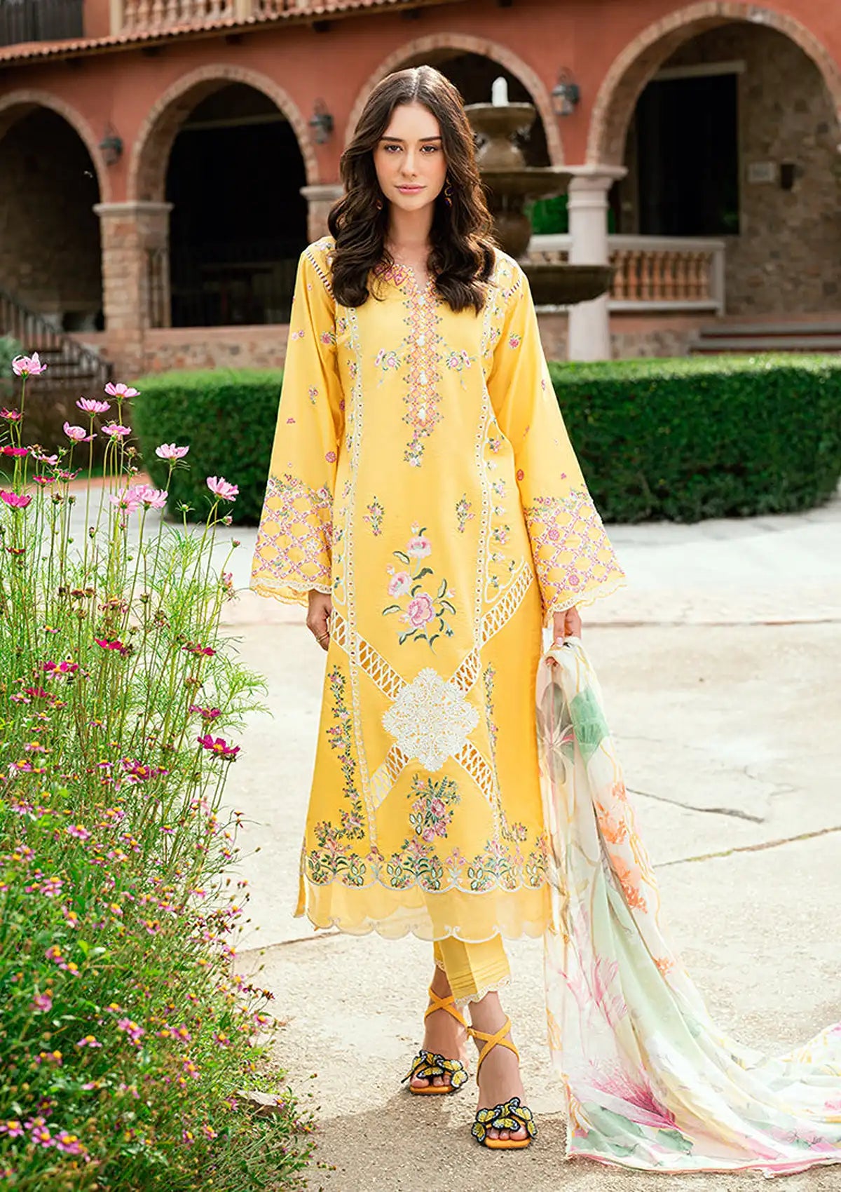 mohsin-saeed-fabrics-designer-daily-wear-formal-and-wedding-suits-within-budget-This-product-is-from-roheenaz-summer-reverie-luxury-lawn25-d-3b-lunara-is-available-on-Mohsin-saeed-fabrics-website.