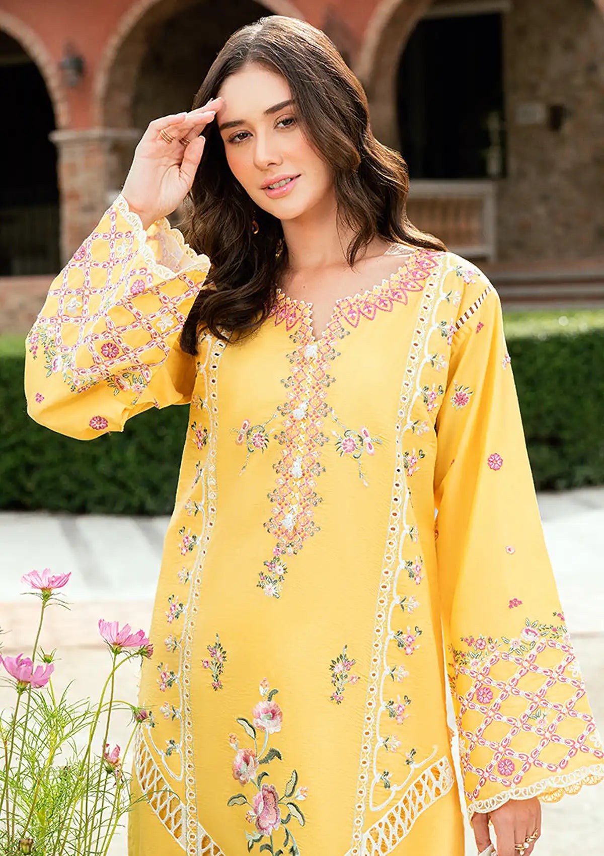 mohsin-saeed-fabrics-designer-daily-wear-formal-and-wedding-suits-within-budget-This-product-is-from-roheenaz-summer-reverie-luxury-lawn25-d-3b-lunara-is-available-on-Mohsin-saeed-fabrics-website.
