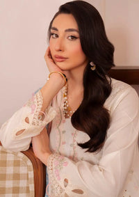 mohsin-saeed-fabrics-affordable-luxury-outfits-for-daily-formal-and-wedding-wear-This-product-is-from-neeshay-symphony-luxury-lawn-vol-225-lumen-is-available-on-Mohsin-saeed-fabrics-website.