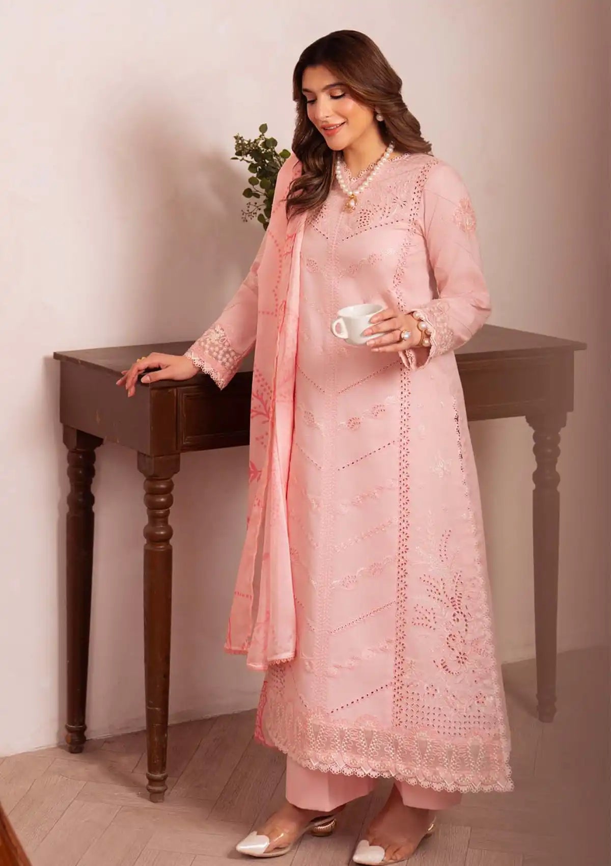 mohsin-saeed-fabrics-affordable-luxury-outfits-for-daily-formal-and-wedding-wear-This-product-is-from-neeshay-symphony-luxury-lawn-vol-225-glint-is-available-on-Mohsin-saeed-fabrics-website.