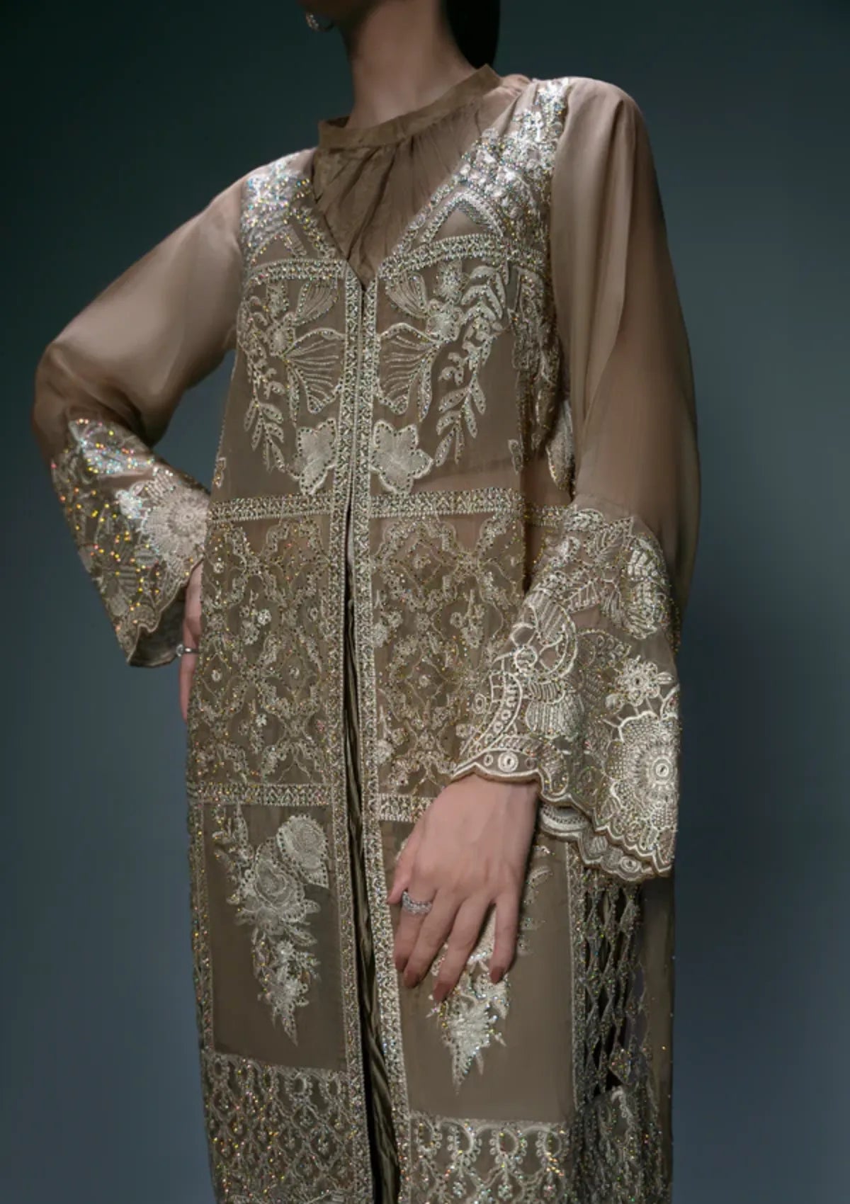 mohsin-saeed-fabrics-is-selling-online-and-in stores-Luxury-daily-wear-wedding-wear-formal-wear-in-budgeted-price-This-product-is-from-sidra-fahad-elianna25-sf-186-is-available-on-Mohsin-saeed-fabrics-website.