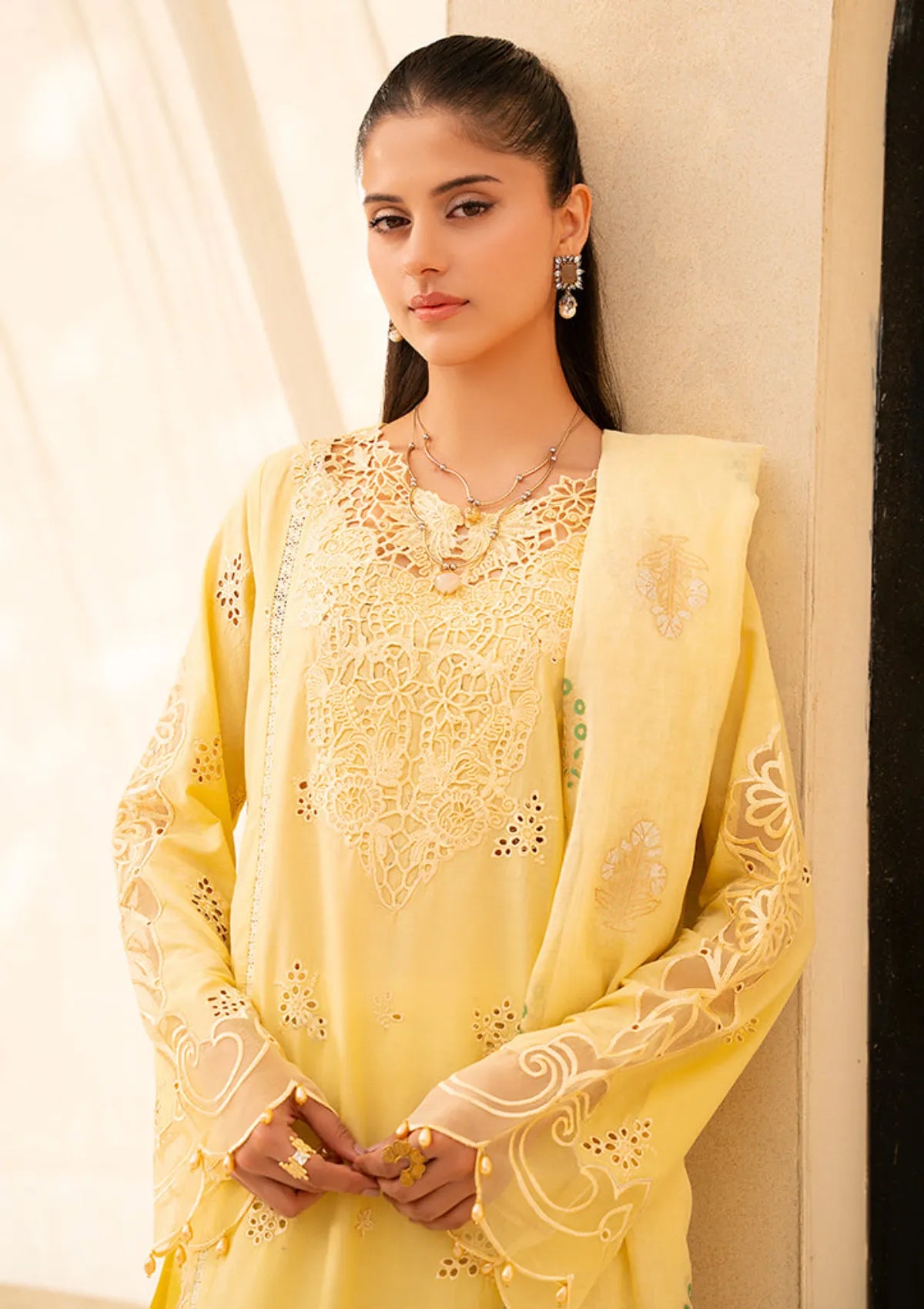 mohsin-saeed-fabrics-designer-daily-wear-formal-and-wedding-suits-within-budget-This-product-is-from-rajbari-jahaan-premium-festive-lawn25-d-06a-oriya-is-available-on-Mohsin-saeed-fabrics-website.