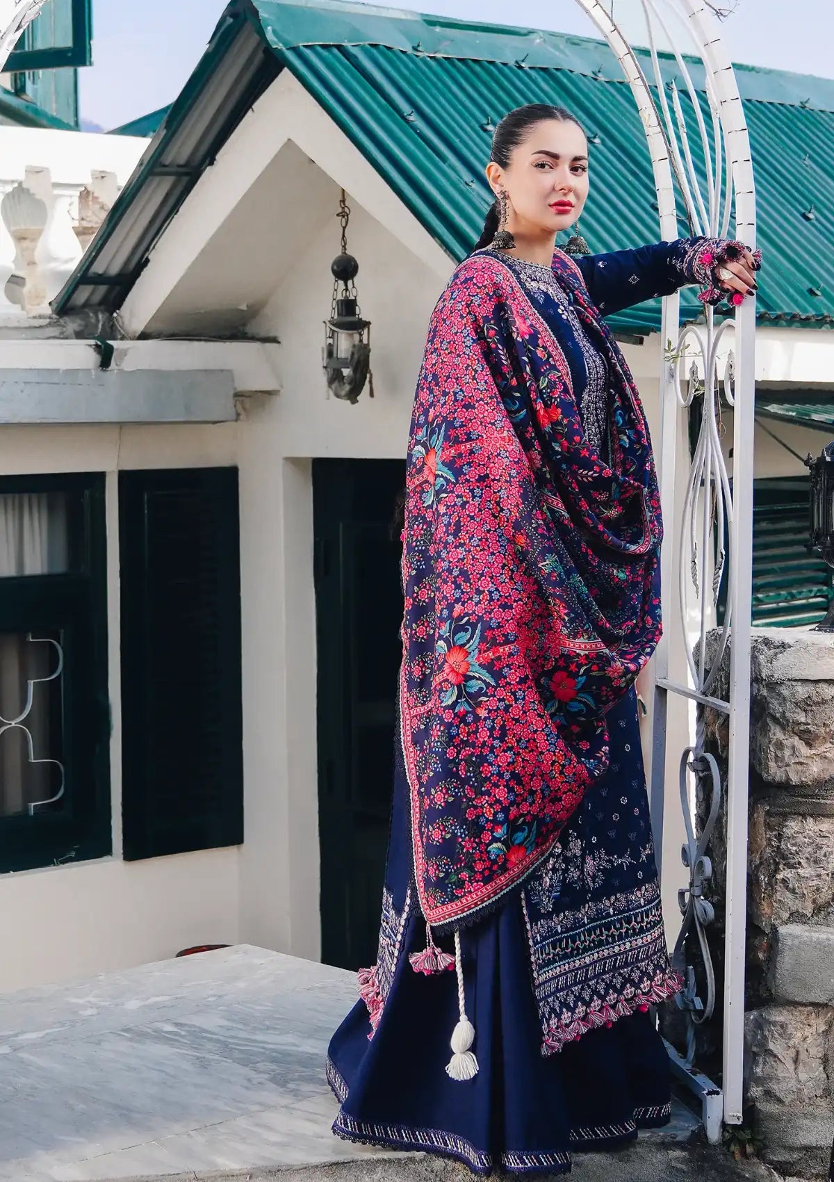 Hussain Rehar Winter Shawl'24 BARQ