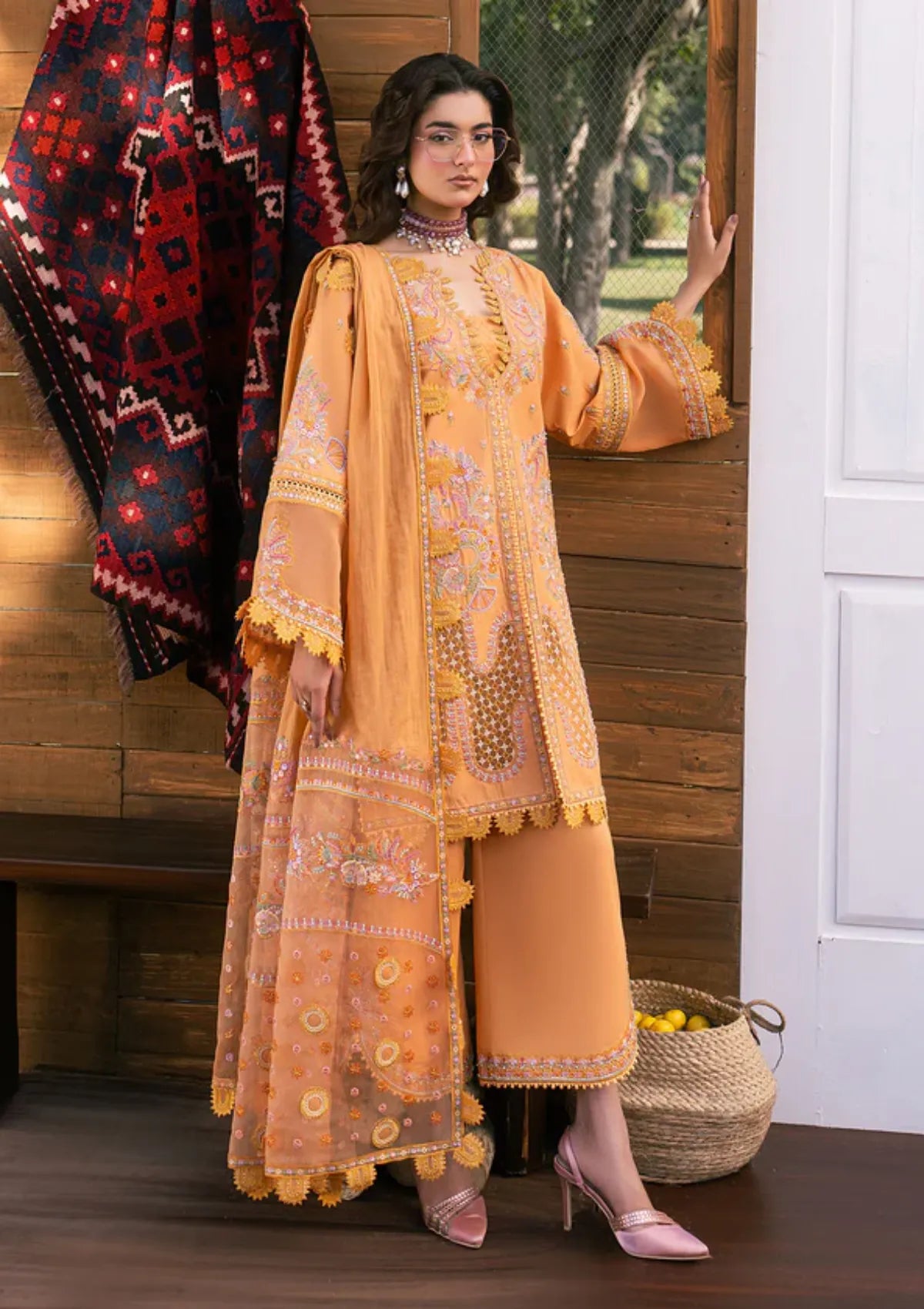 Zarizaa Aura of Flora Emb Lawn'26 D-01 FLUX