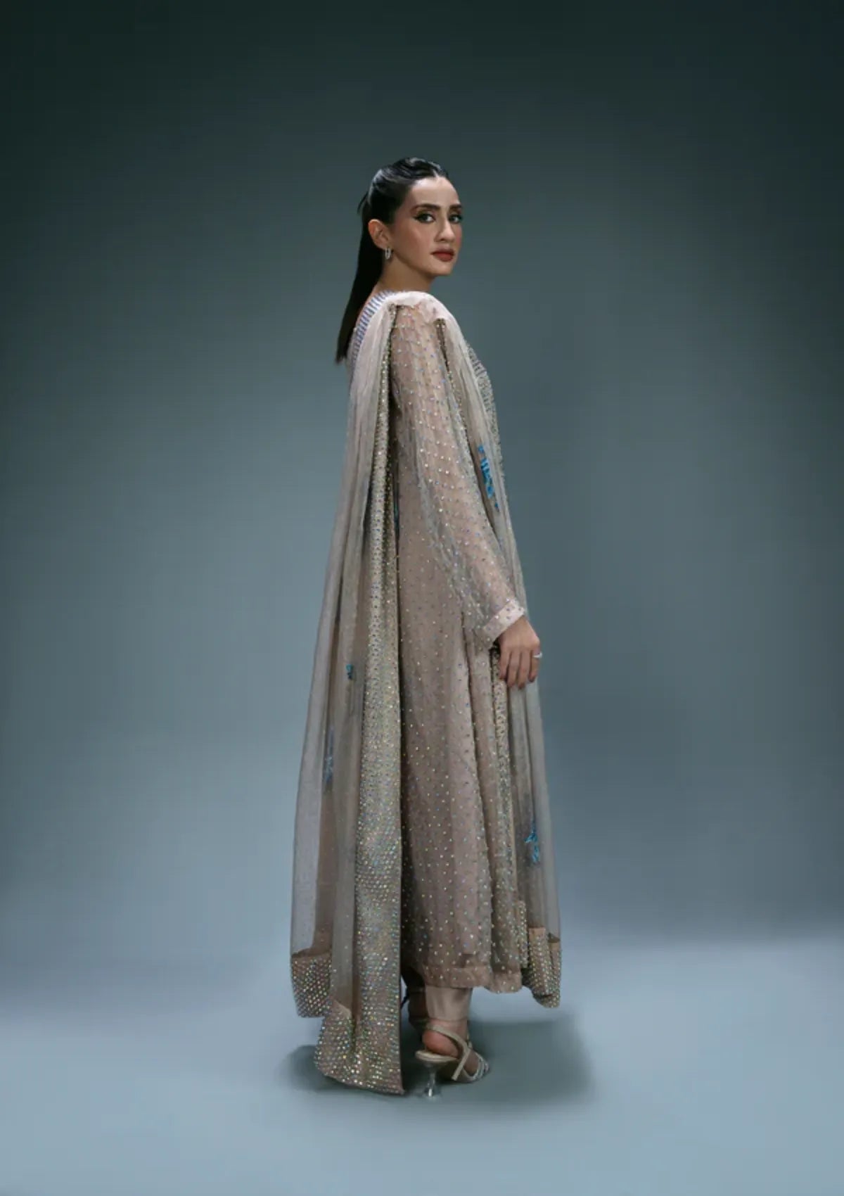 mohsin-saeed-fabrics-is-selling-online-and-in stores-Luxury-daily-wear-wedding-wear-formal-wear-in-budgeted-price-This-product-is-from-sidra-fahad-elianna25-sf-184-is-available-on-Mohsin-saeed-fabrics-website.