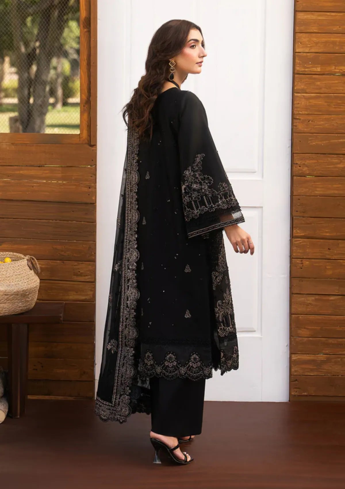 Zarizaa Aura of Flora Emb Lawn'26 D-02 ZORRO