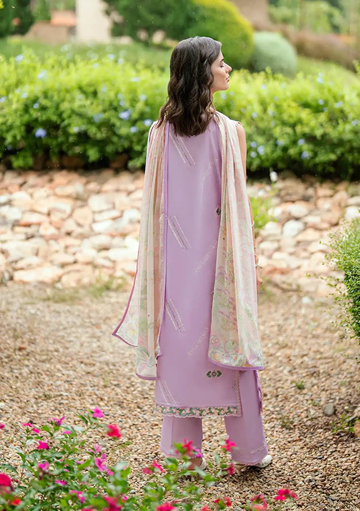 mohsin-saeed-fabrics-designer-daily-wear-formal-and-wedding-suits-within-budget-This-product-is-from-roheenaz-summer-reverie-luxury-lawn25-d-6b-mirielle-is-available-on-Mohsin-saeed-fabrics-website.