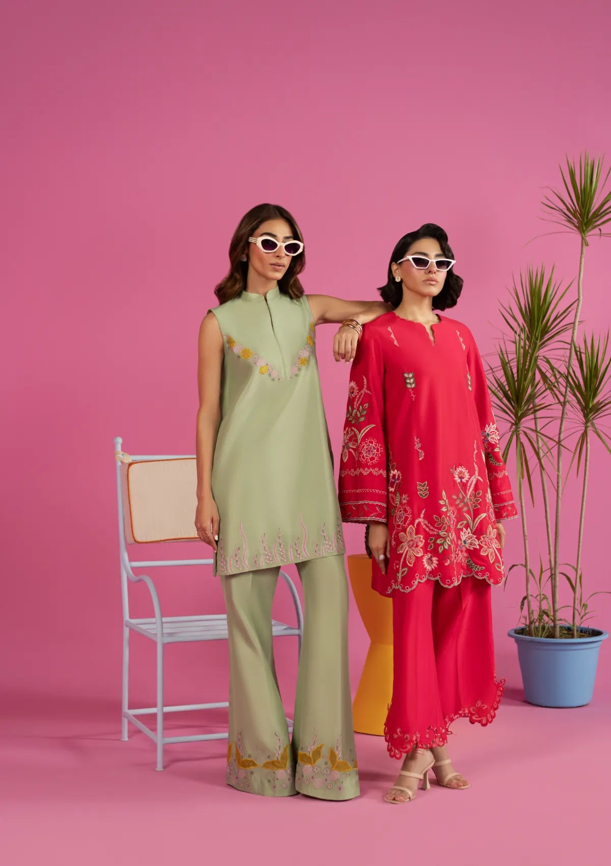 mohsin-saeed-fabrics-designer-daily-wear-formal-and-wedding-suits-within-budget-This-product-is-from-khakaa-luna-pret25-d-11-evie-is-available-on-Mohsin-saeed-fabrics-website.