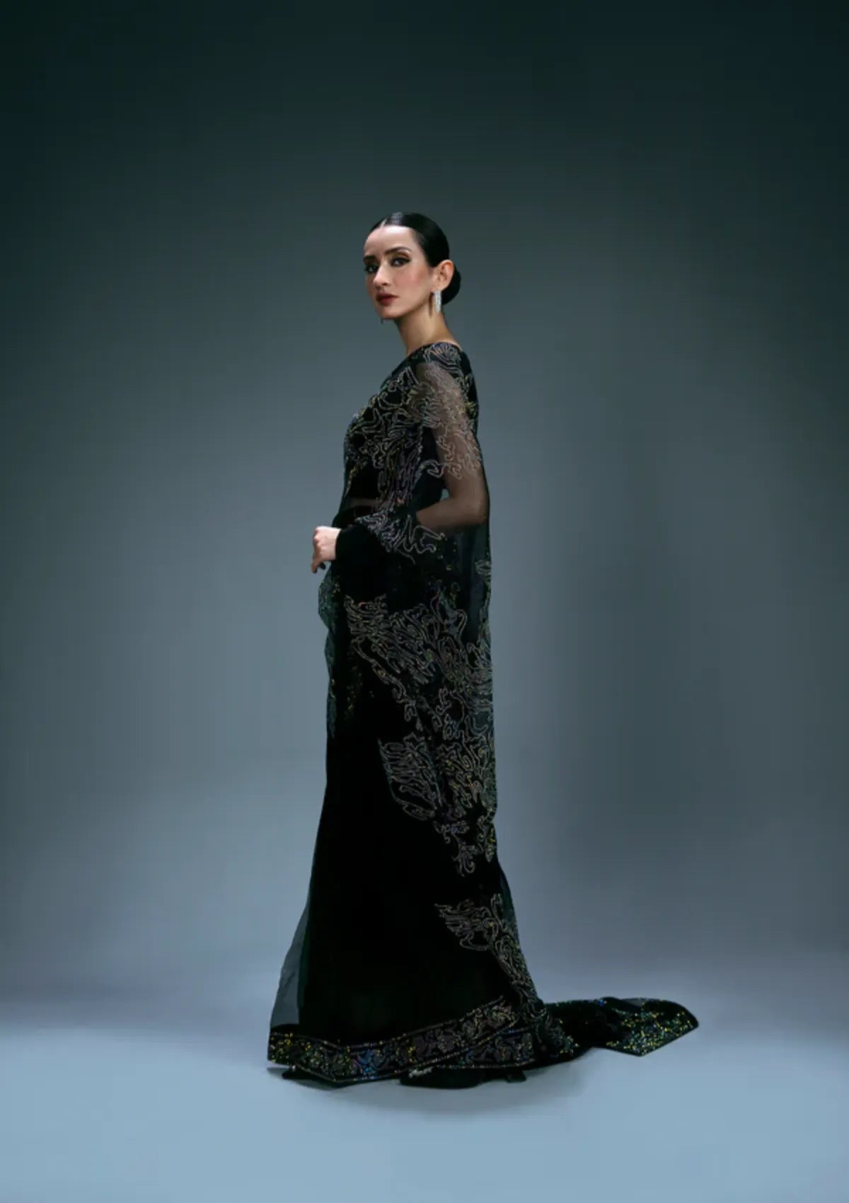 mohsin-saeed-fabrics-is-selling-online-and-in stores-Luxury-daily-wear-wedding-wear-formal-wear-in-budgeted-price-This-product-is-from-sidra-fahad-elianna25-sf-185-is-available-on-Mohsin-saeed-fabrics-website.