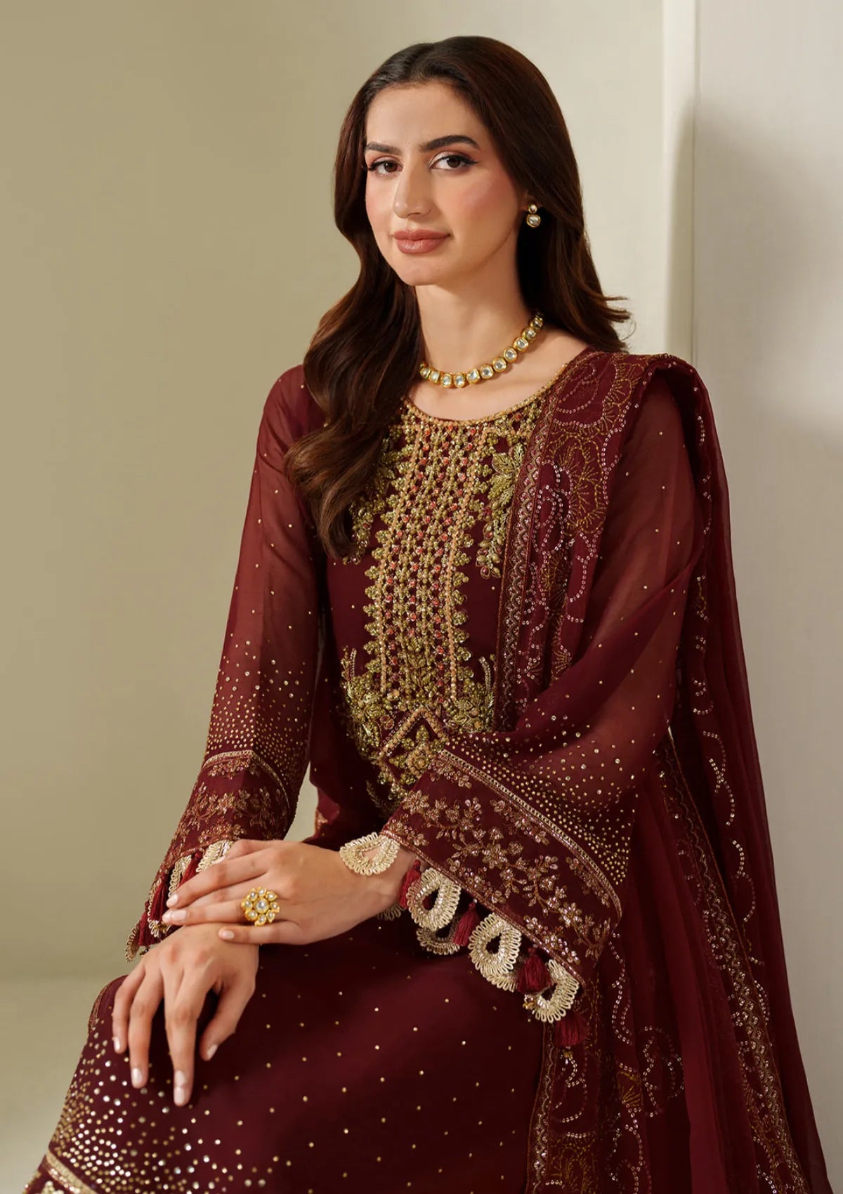 mohsin-saeed-fabrics-is-selling-online-and-in stores-Luxury-daily-wear-wedding-wear-formal-wear-in-budgeted-price-This-product-is-from-alizeh-reena25-af-hm-4047-kavya-is-available-on-Mohsin-saeed-fabrics-website.