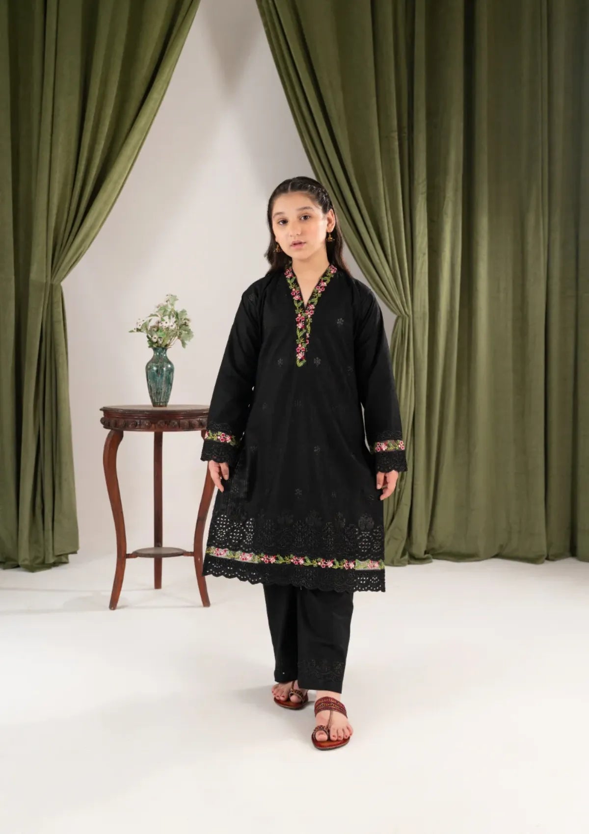 Kids Casual By Khayat Round - Winter