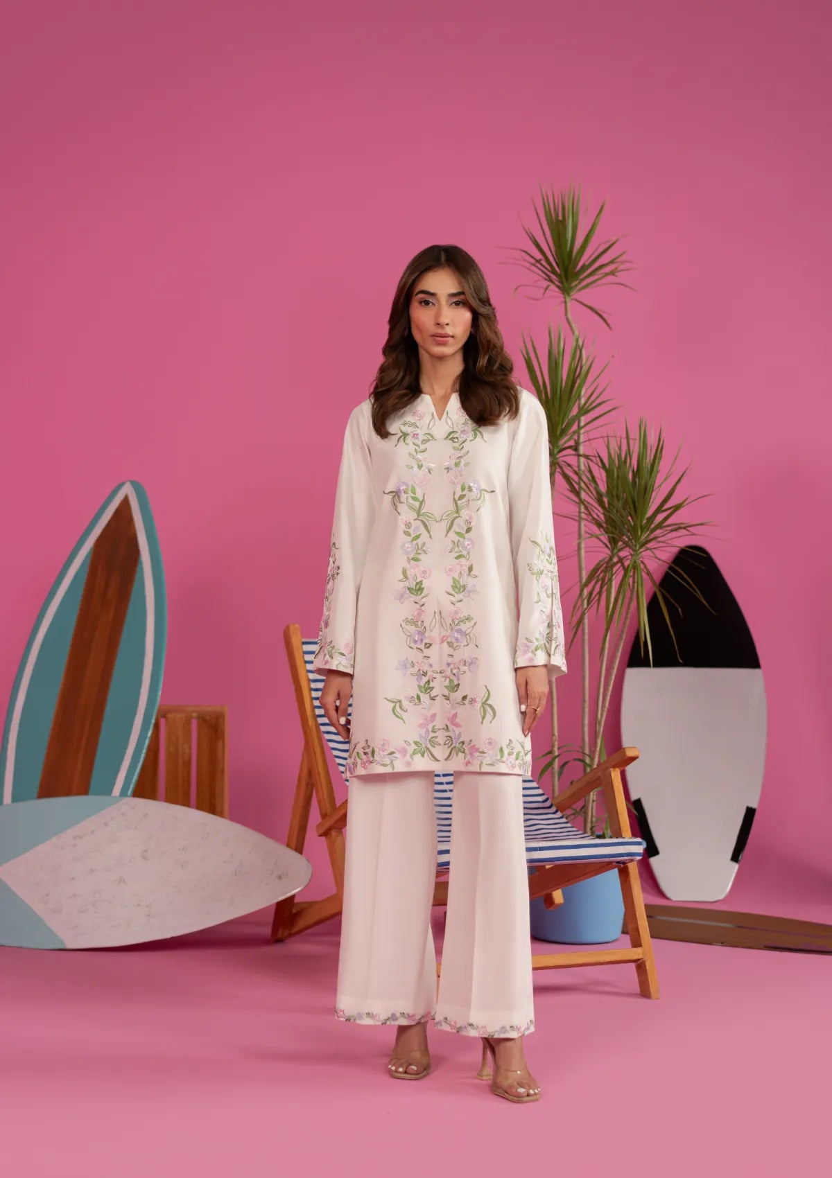 mohsin-saeed-fabrics-designer-daily-wear-formal-and-wedding-suits-within-budget-This-product-is-from-khakaa-luna-pret25-d-05-bianco-is-available-on-Mohsin-saeed-fabrics-website.