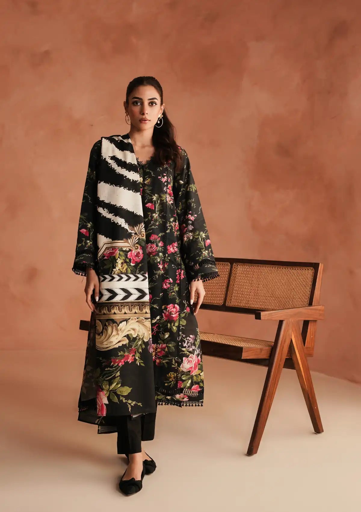 Manara Winter Emb Pret'24 INARA - Mohsin Saeed Fabrics