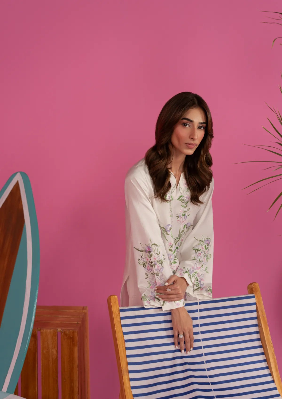 mohsin-saeed-fabrics-designer-daily-wear-formal-and-wedding-suits-within-budget-This-product-is-from-khakaa-luna-pret25-d-05-bianco-is-available-on-Mohsin-saeed-fabrics-website.