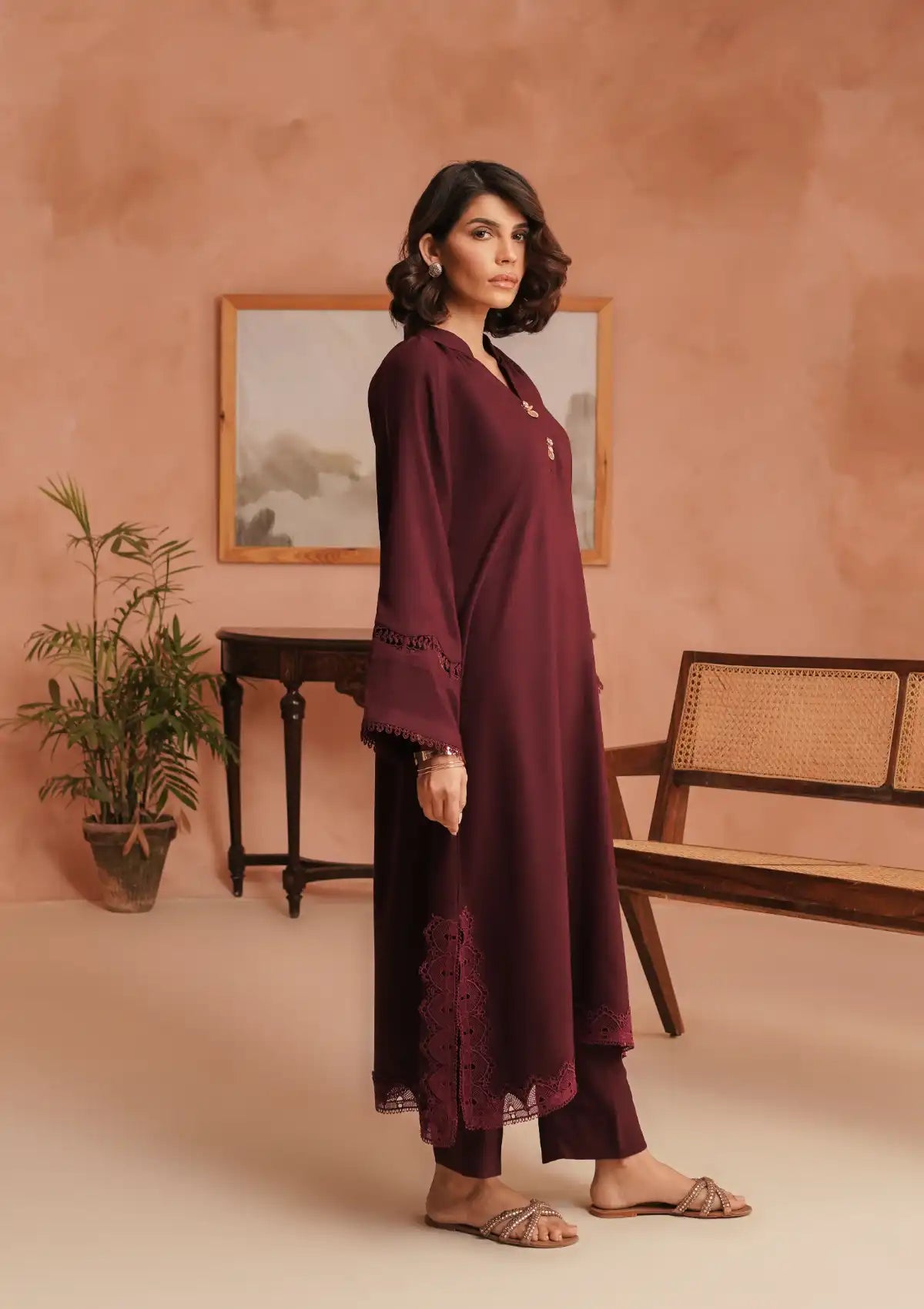 Manara Winter Emb Pret'24 VERA - Mohsin Saeed Fabrics
